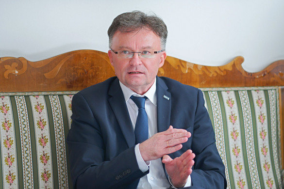 Elfogadottabb lett a végrehajtói munka