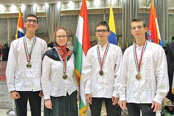 Négy aranyérmet szereztek a magyar diákok a 30. Nemzetközi Biológia Diákolimpián