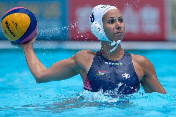 Vízilabda: Kiütéses győzelemmel kezdte az olimpiai selejtezőt női válogatottunk