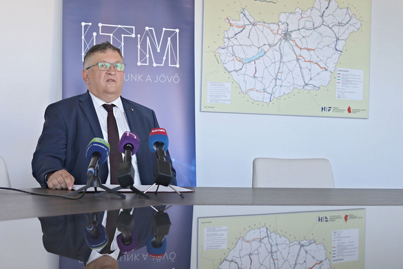 16,4 milliárd forinttal több  jut a hazai útfelújításokra