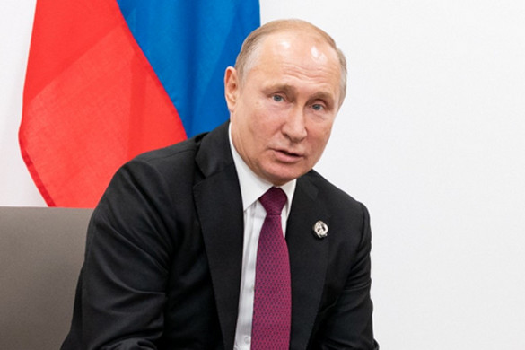 Oroszország felfüggeszti részvételét az INF-szerződésben