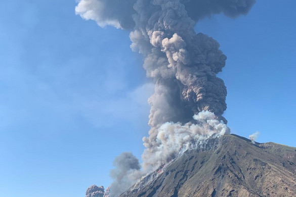 Kitört az olaszországi Stromboli vulkán