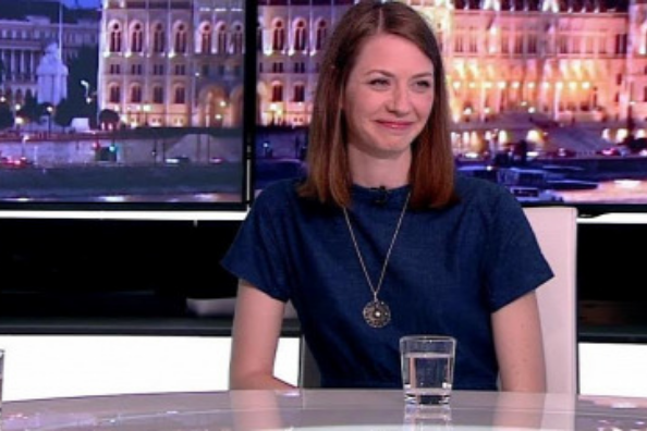 Donáth Anna hallgatni próbál apja szexuális zaklatási botrányáról