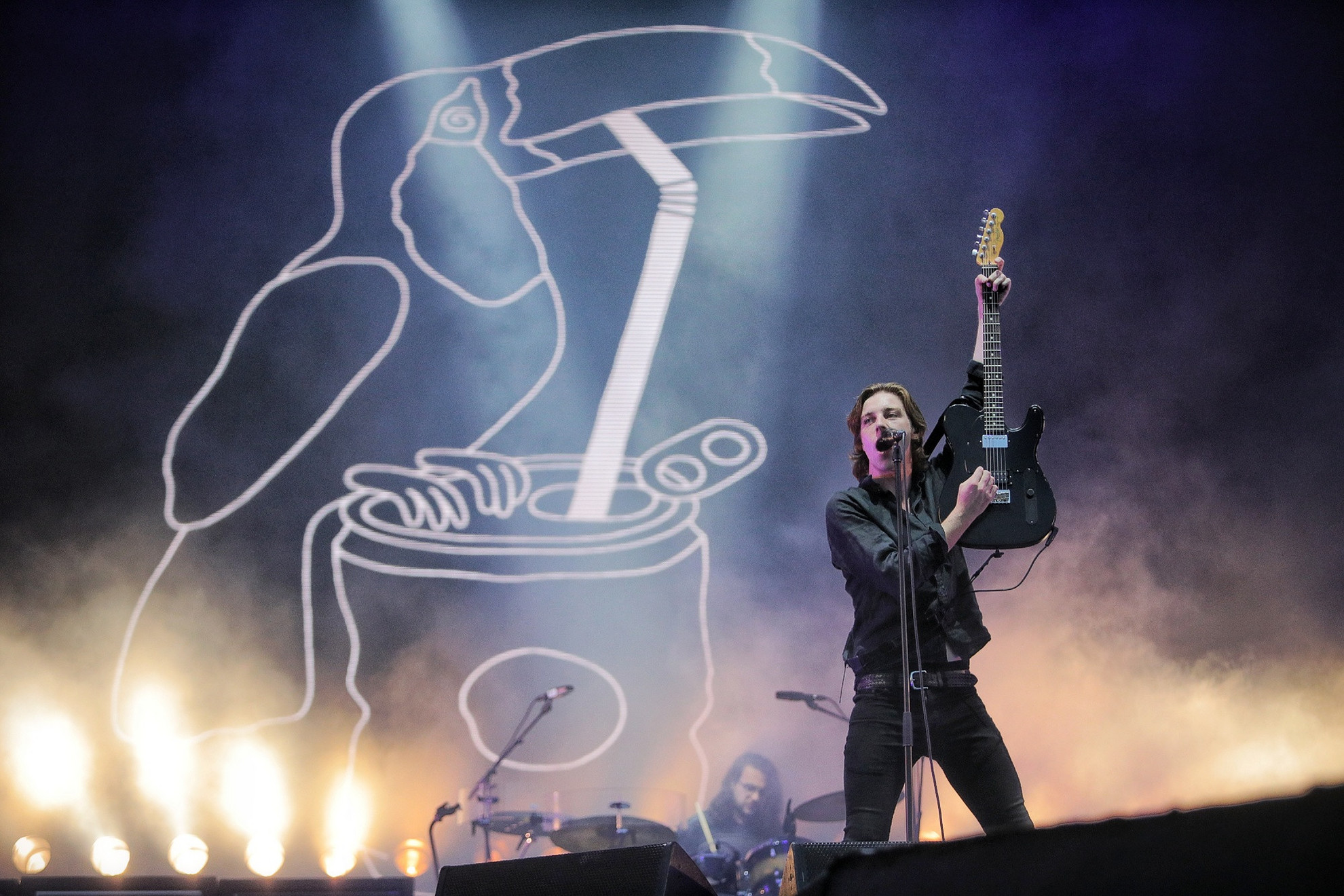 Fotó: MH/Papajcsik Péter A Catfish and the Bottlemen egy lendületes bulival ágyazott meg a Florence and the Machine koncertjének