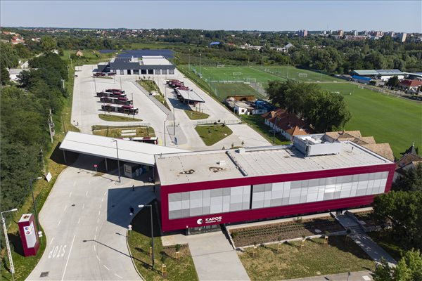 Fotó: MTI/Varga György A helyi járatú autóbuszok mintegy 5,6 milliárd forintból felépült új telephelye Kaposváron az átadás napján, 2019. augusztus 15-én