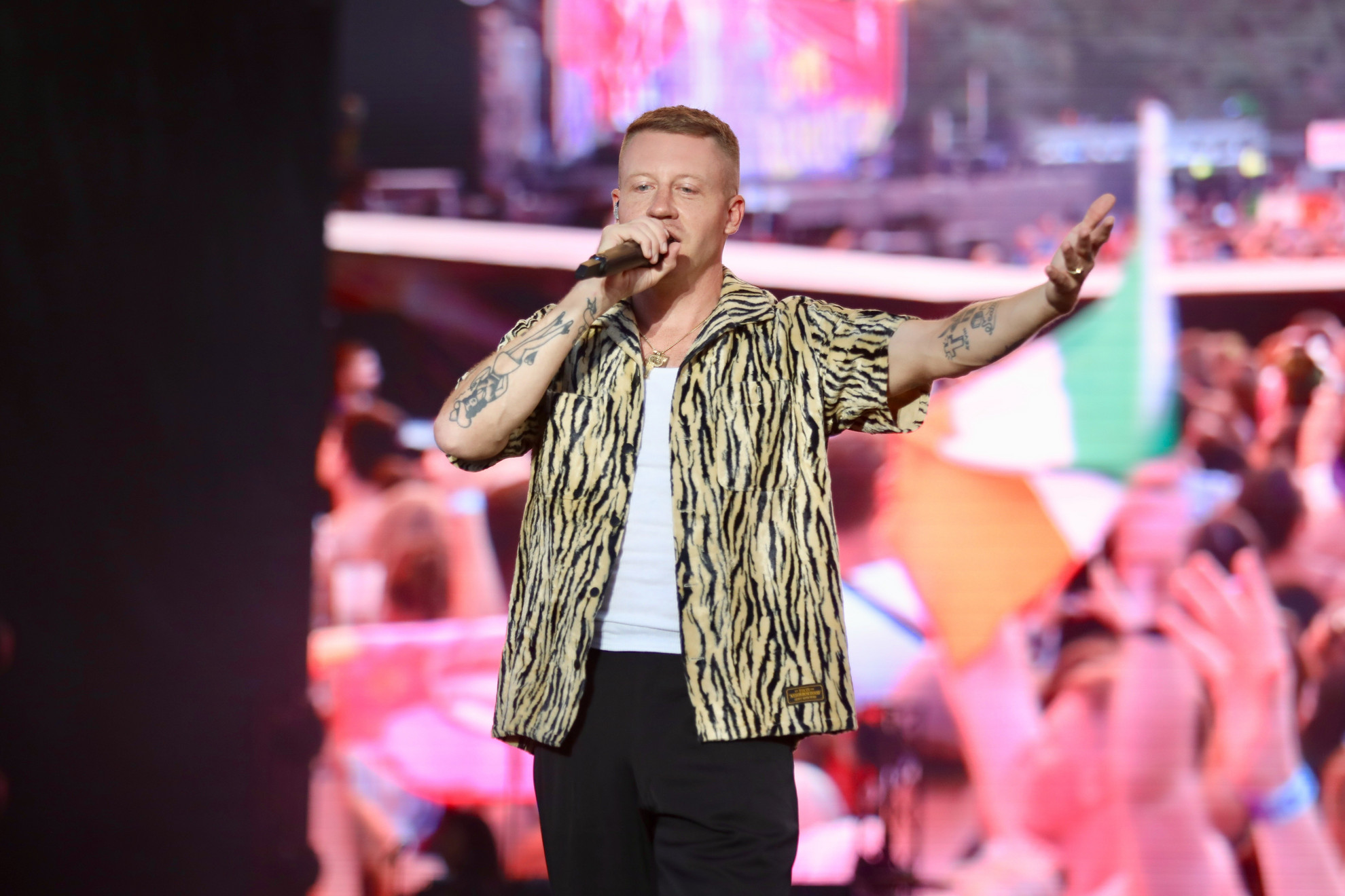 Fotó: MH/Bodnár Patrícia Macklemore elképesztő energiával dobta fel a Sziget estéjét