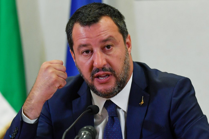 Salvini zsarolással vádolja a berlini kormányt