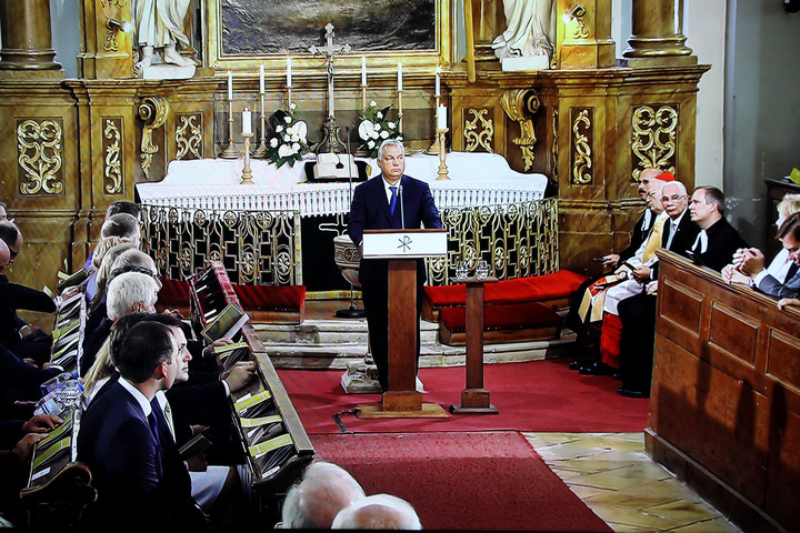 Fotó: MH/Hegedüs Róbert Orbán Viktor: Csak egy Európa van