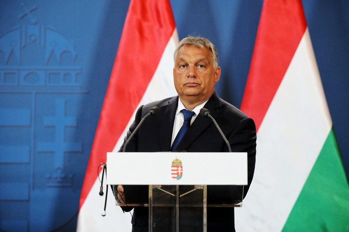 Orbán Viktor részt vesz Jacques Chirac gyászszertartásán
