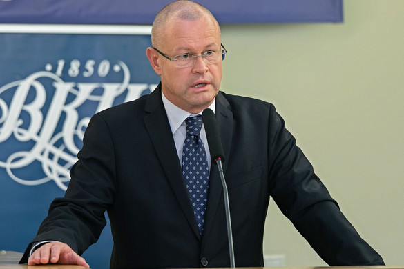 „A magyar emberek befektetnek hazájukba”