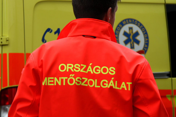 Szabadnapos mentőtiszt élesztett újra egy járókelőt Debrecenben