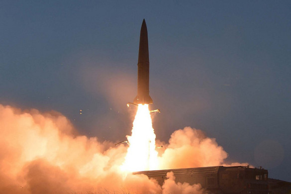 Új rakétarendszert tesztelt Észak-Korea