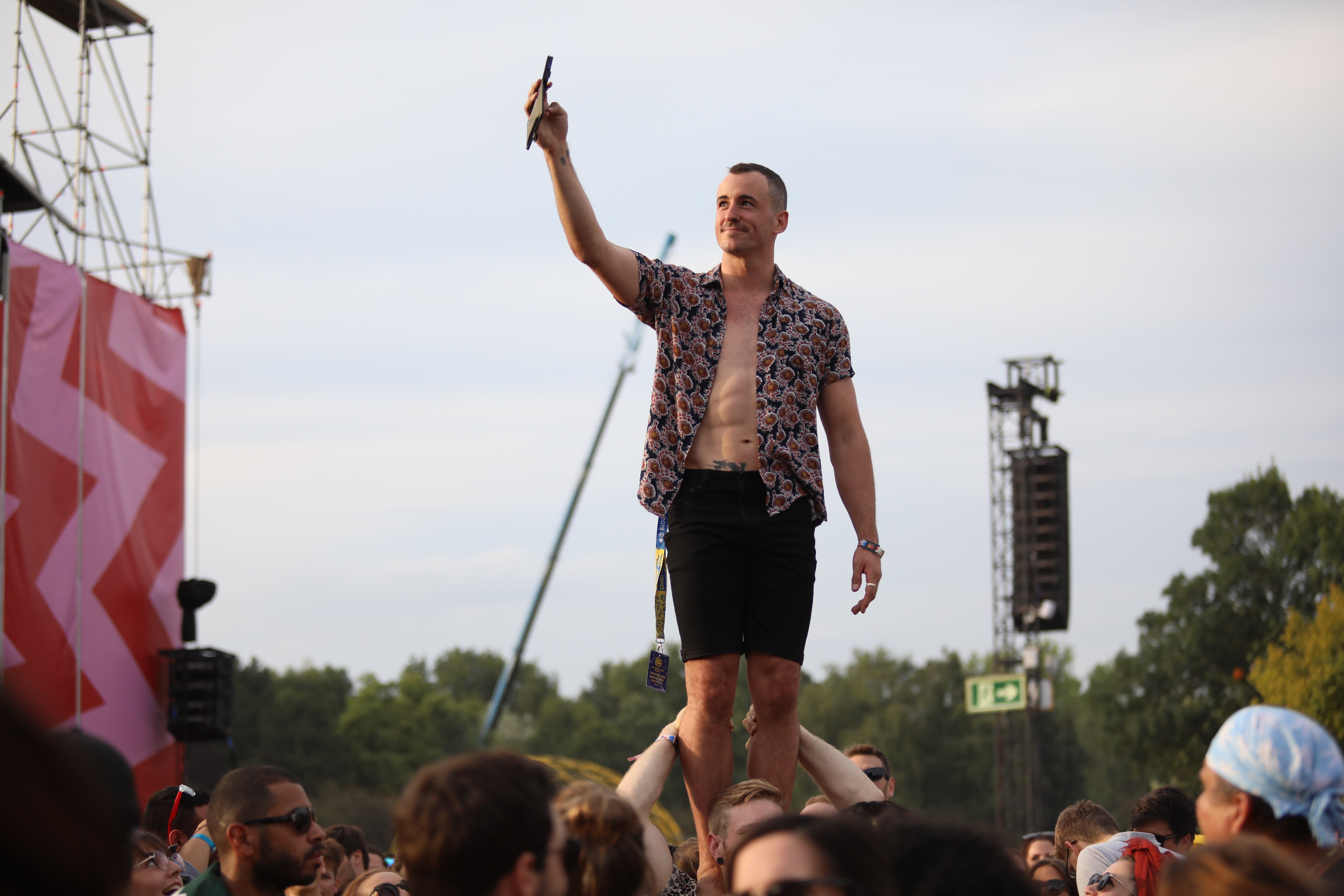 Sziget-első nap