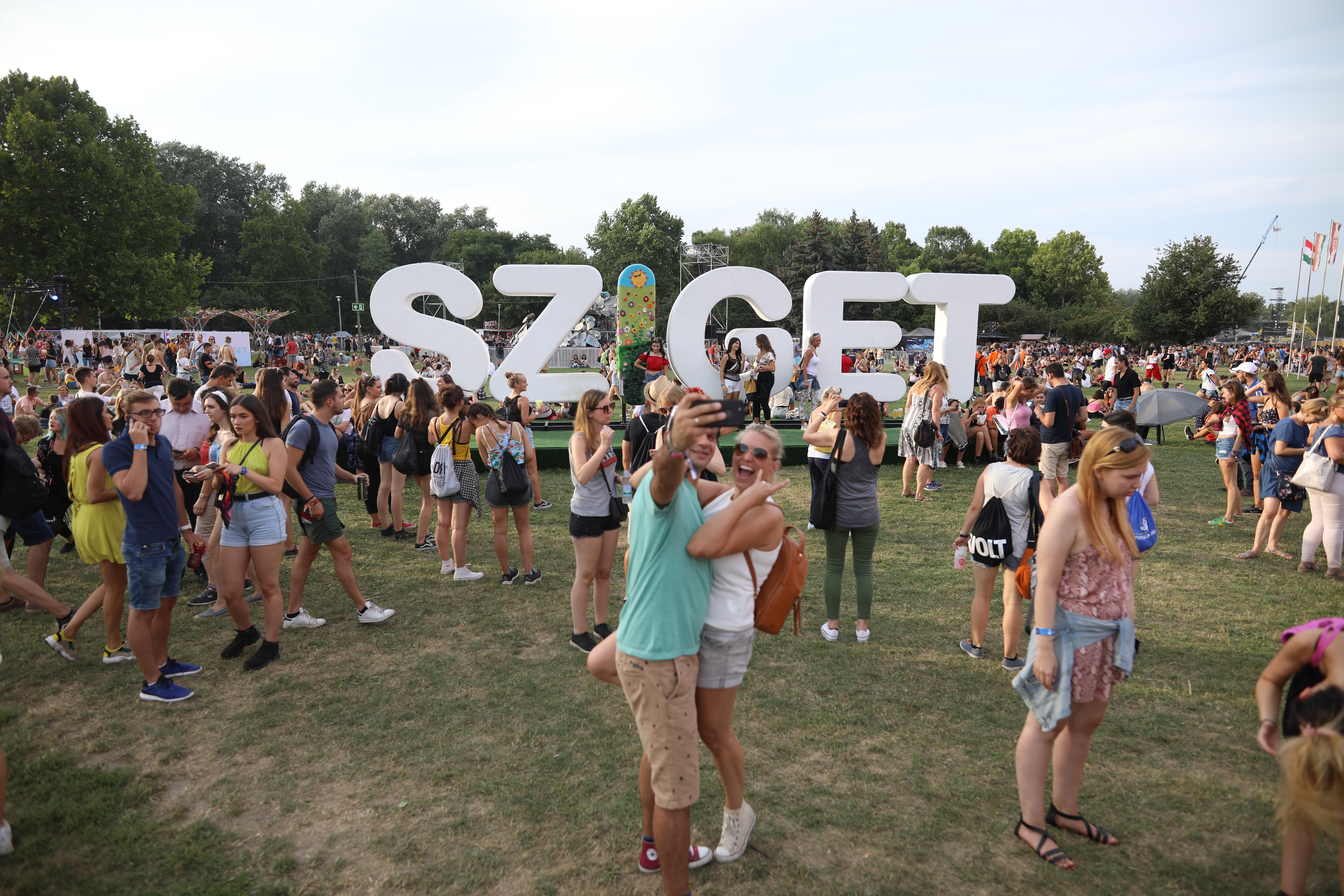 Sziget-első nap
