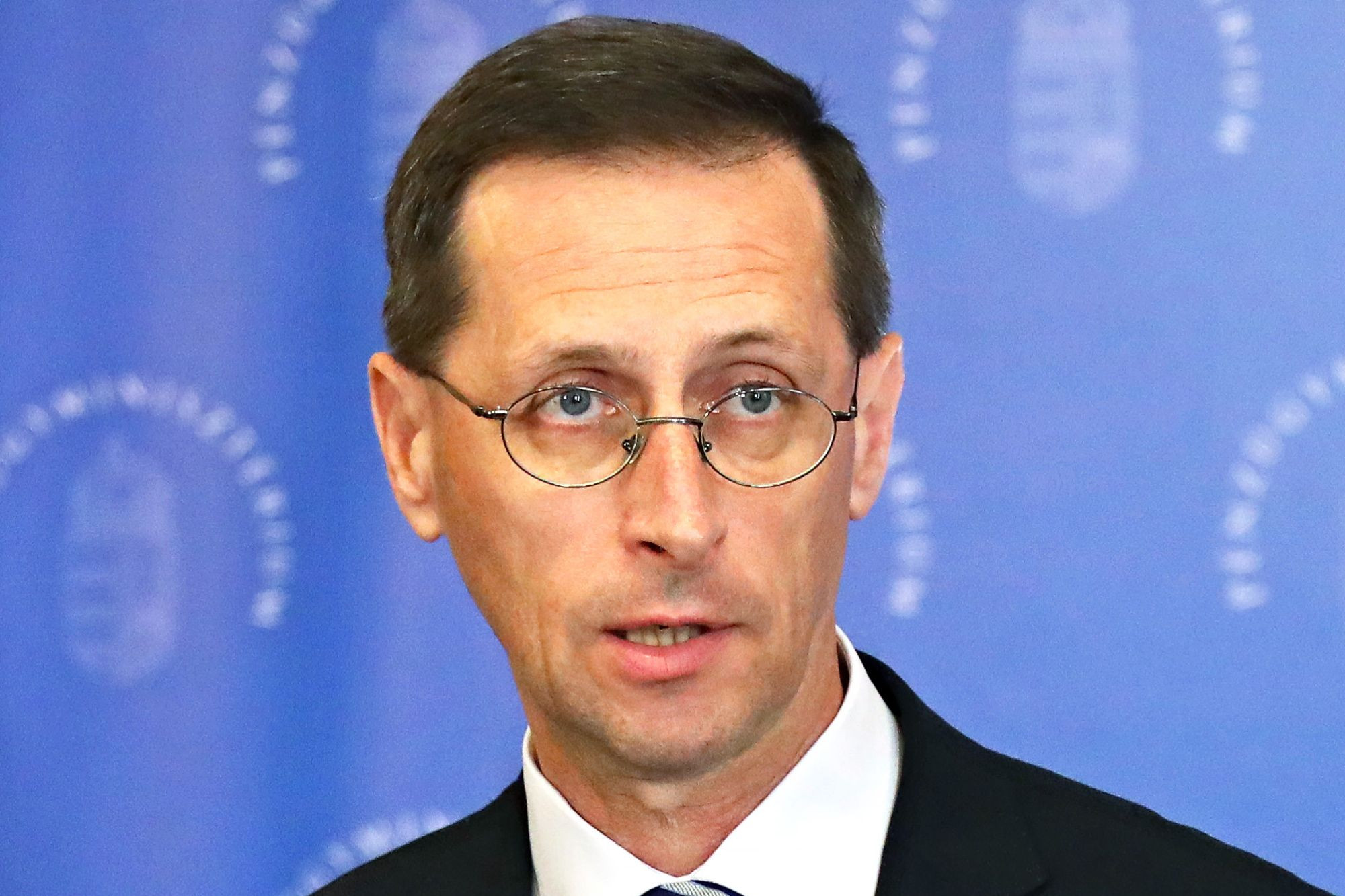 Varga Mihály: Kiemelkedő a gyógyszeripar szerepe Magyarországon
