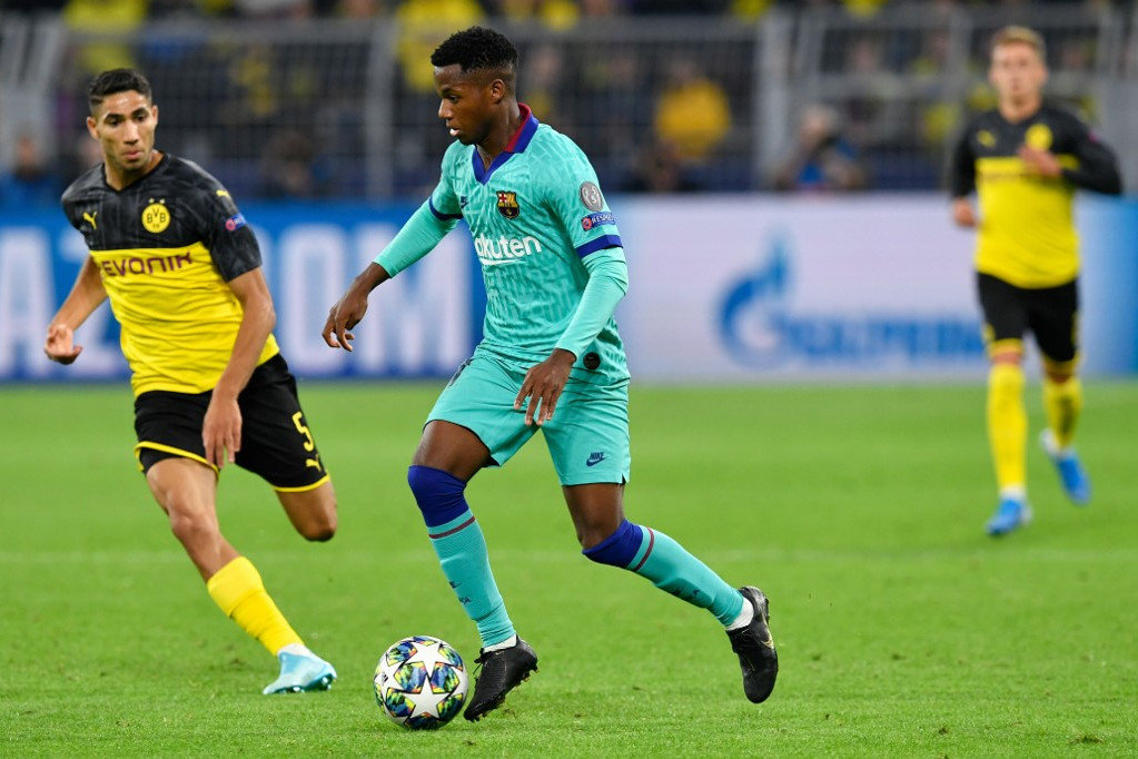 Fotó: AFP/John McDougall Ansu Fati a BL-ben is a Barca történetének legfiatalabb játékosa lett, de a Dortmund ellen nem igazán ment neki a játék