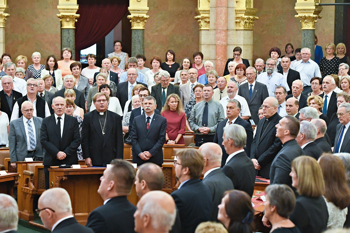 Forrás: MTI/Koszticsák Szilárd A liberális demokráciákkal szemben Közép-Európában ma kulturális és civilizációs életerő nyilvánul meg, ami nyilvánvalóan a kereszténységből fakad – hangsúlyozta a miniszterelnök