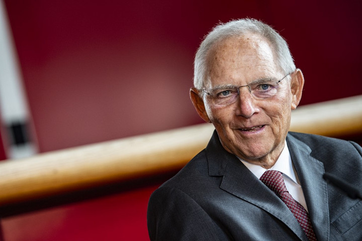 Schäuble: A magyarok bátorsága révén új fejezet kezdődött a történelemben