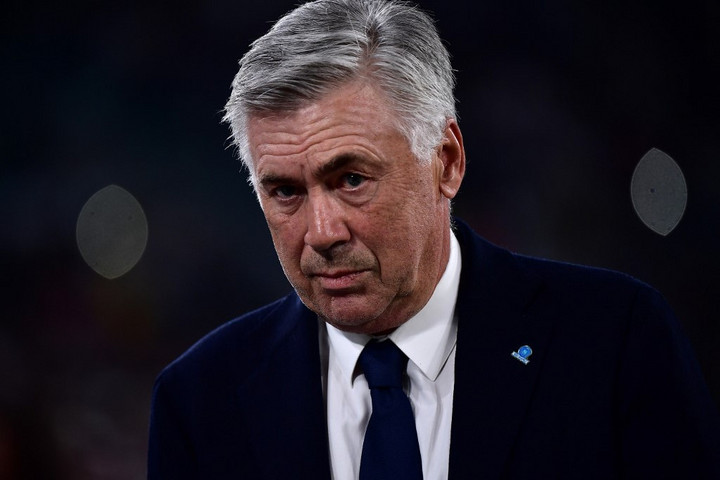 Fotó: AFP/Marco Bertorello Hiába jutottak tovább a BL-ben, a Napoli megvált Carlo Ancelottitól