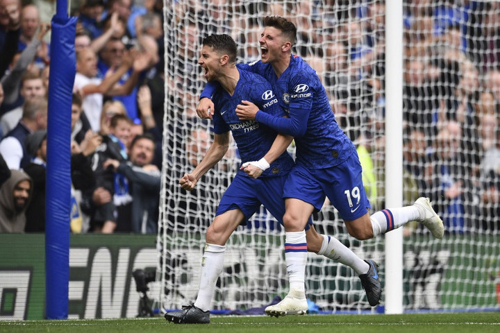 Fotó: AFP/Glyn Kirk Emberhátrányban nyert a Tottenham, győzött a Chelsea is