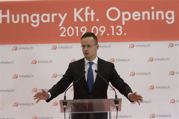 Fotó: MTI/Nyikos Péter Szijjártó Péter elárulta a magyar gazdaság jövendő sikereinek kulcsát