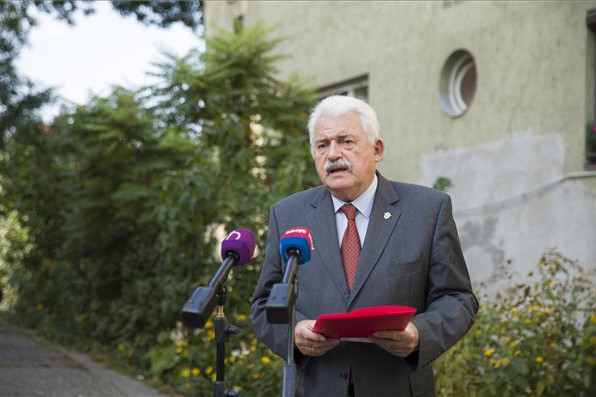 Fotó: MTI/Mohai Balázs Fónagy János: Eddig 1,7 millió rezsiutalványt váltottak be