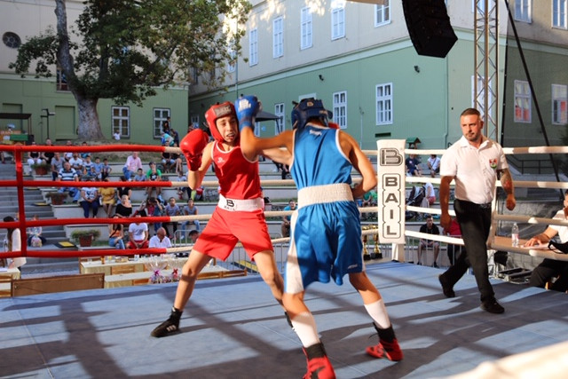 Jubilált a kaposvári szabadtéri bokszverseny