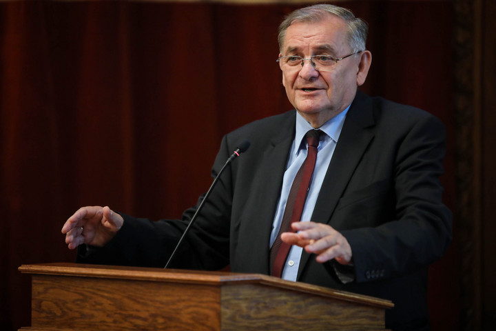 Fotó: MH/Hegedüs Róbert Lezsák: A jó családbarát programokat ismertté kell tenni