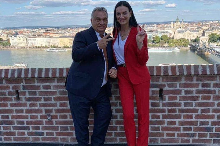 Fotó: Facebook/Yelena Isinbaeva „Magyarország szerencsés, hogy ilyen miniszterelnöke van”