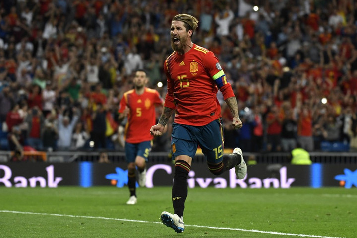 Sergio Ramos beérte a válogatottsági rekorder Casillast