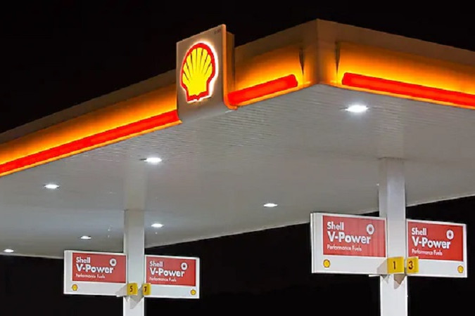 Fotó: shell.hu LNG-töltőállomást nyitott a Shell, a régióban elsőként Magyarországon