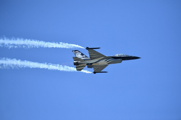 Milley: Messze vagyunk még az F-16-os repülőgépek Ukrajnába szállításától