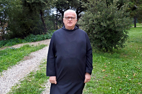 Egy kis kolostor ezer éve