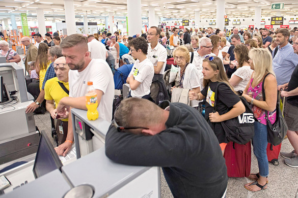 Nem érinti a magyar utasokat a brit utazási iroda csődje