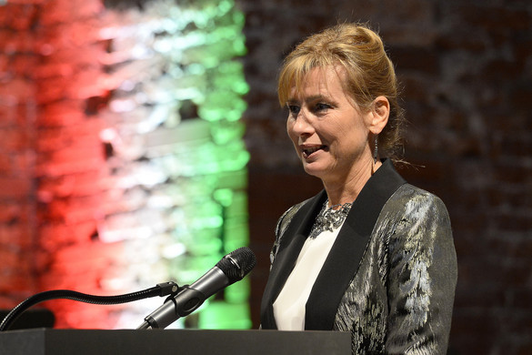 Herczegh Anita: Az összefogás idejét éljük