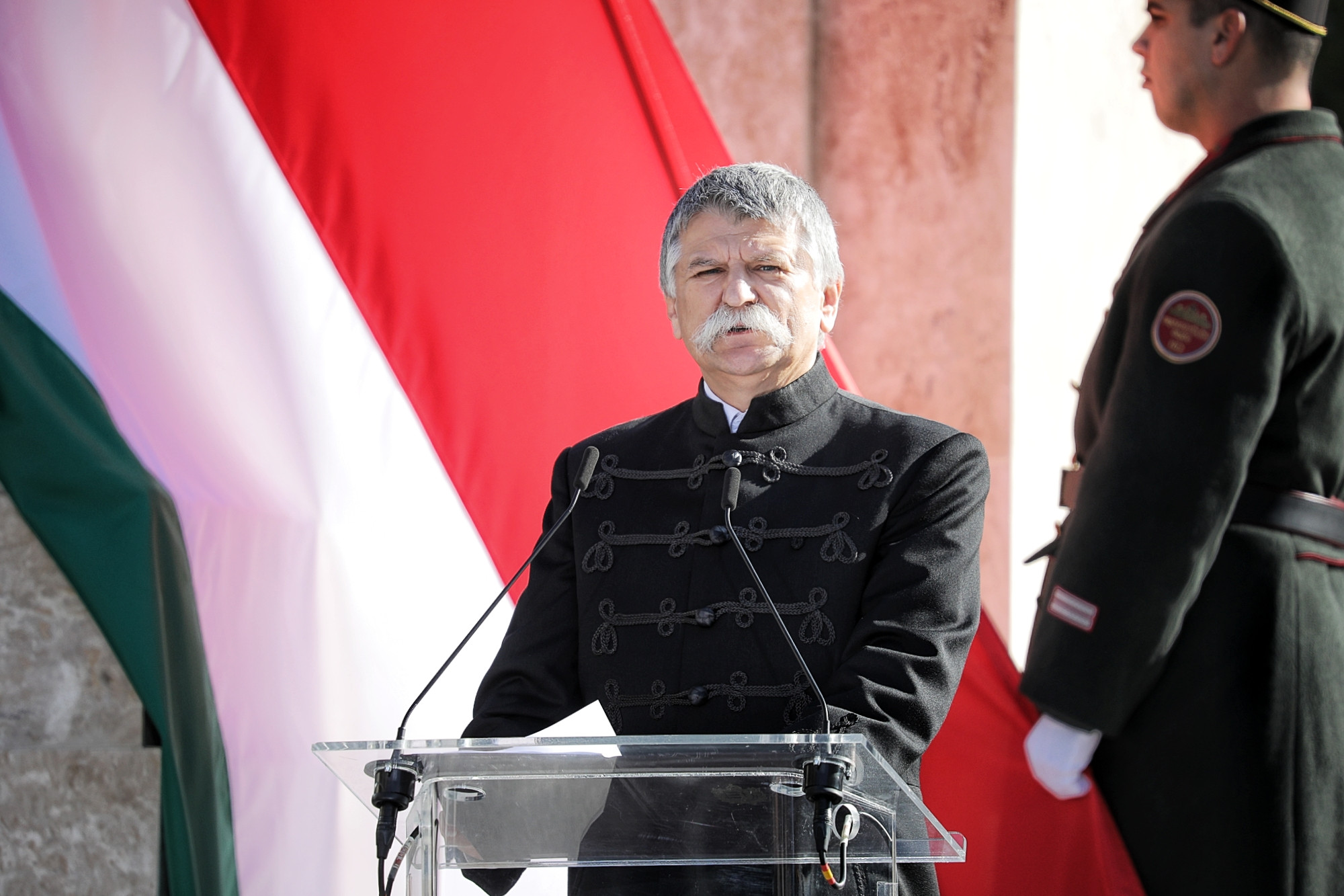 Nemzeti vértanúk emlékművének újraavatása