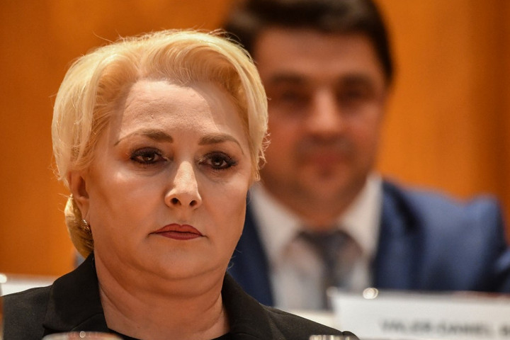 Fotó: AFP / DANIEL MIHAILESCU Dancila újabb biztosjelöltet javasol, de Iohannis vitatja ennek legitimitását
