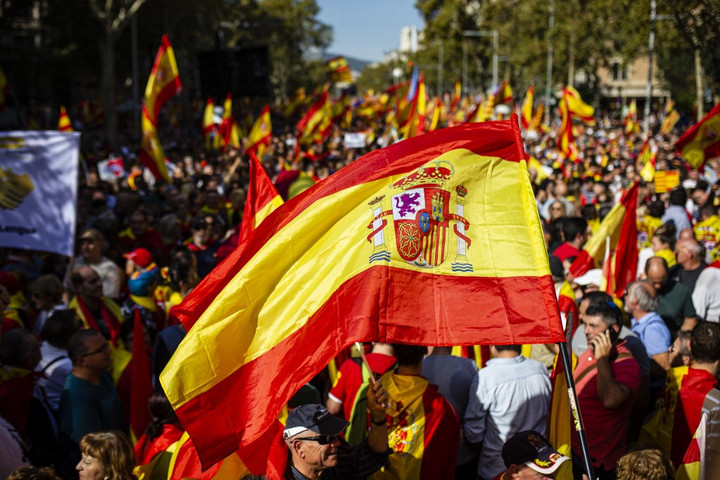 Fotó: AFP/ Xavier Bonilla A választási felmérések a spanyol szocialisták győzelmét, de csökkenő előnyét jelzik