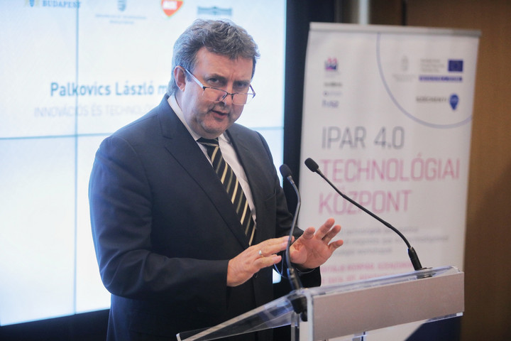 Fotó: MH/Papajcsik Péter Palkovics: Új egyetemi innovációs központ jön létre Budapesten