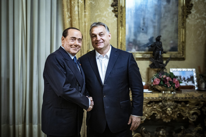 Fotó: MTI/Miniszterelnöki Sajtóiroda Orbán: A Fidesz továbbra is szorosan együttműködik Berlusconi pártjával