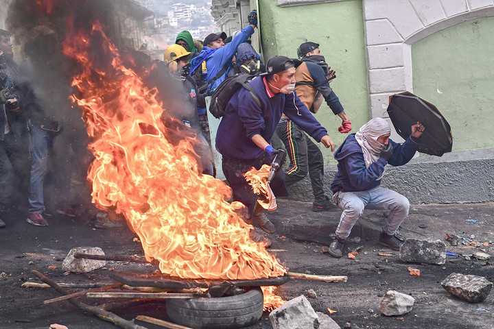 Fotó: AFP/Martin Bernetti A nagy ecuadori benzinbalhé