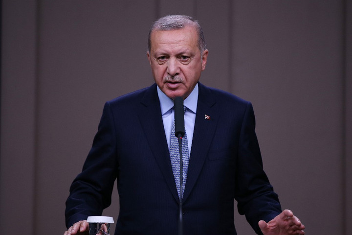 Erdogan folytatja a kurdok elleni offenzívát