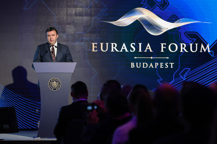 Fotó: MH / Purger Tamás Palkovics: Erősíteni kell az innovációt a kis- és középvállalkozások körében