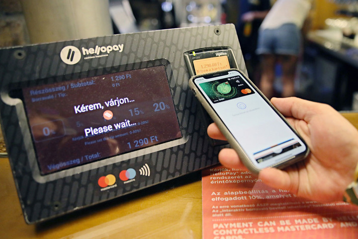 Fotó: MH/Bodnár Patrícia Olcsóbbá teszi a bankolást a digitalizáció