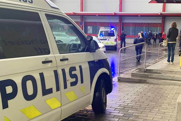 Támadás egy finnországi iskolában, egy ember meghalt