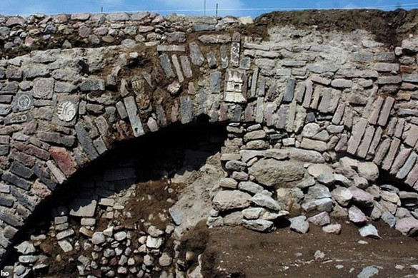 Több mint 600 éves azték leletekre bukkantak Mexikóvárosban