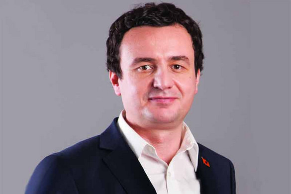 Albin Kurti bejelentette győzelmét a koszovói választáson