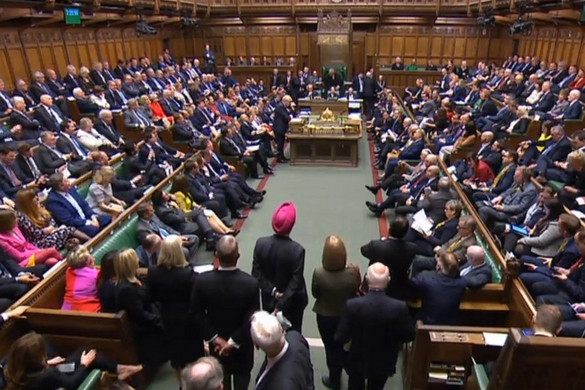 Ma szavaz a londoni parlament az új Brexit-megállapodásról