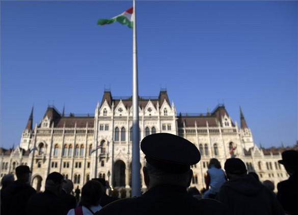 Fidesz: A magyar egy szabadságszerető nép