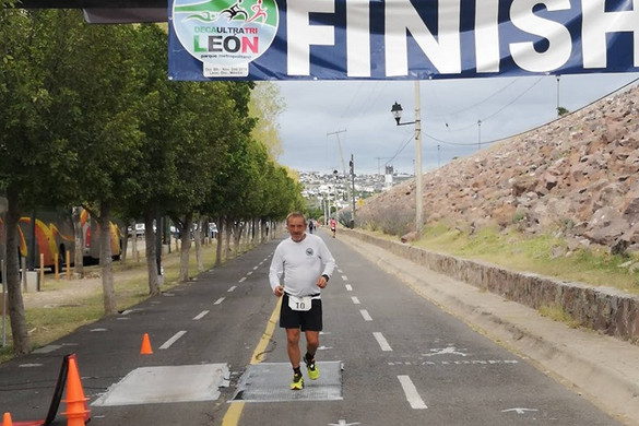 Sporttörténelmet írt ezüstérmével az ultratriatlonos Szőnyi Ferenc